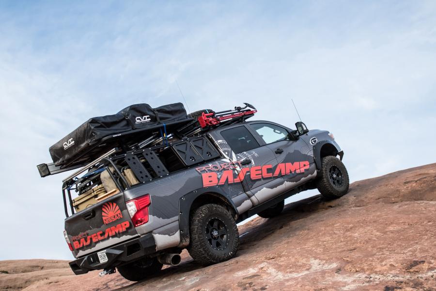  Nissan Titan XD PRO-4X Project Basecamp 2017 года  (фото 2 из 28)